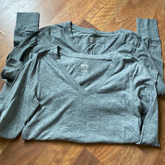 Mossimo Supply Co. Tops - Mossimo long sleeve shirts